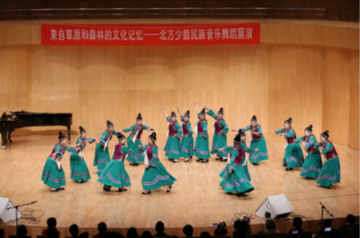 張?zhí)焱?呼喚草原與森林深處的文化記憶